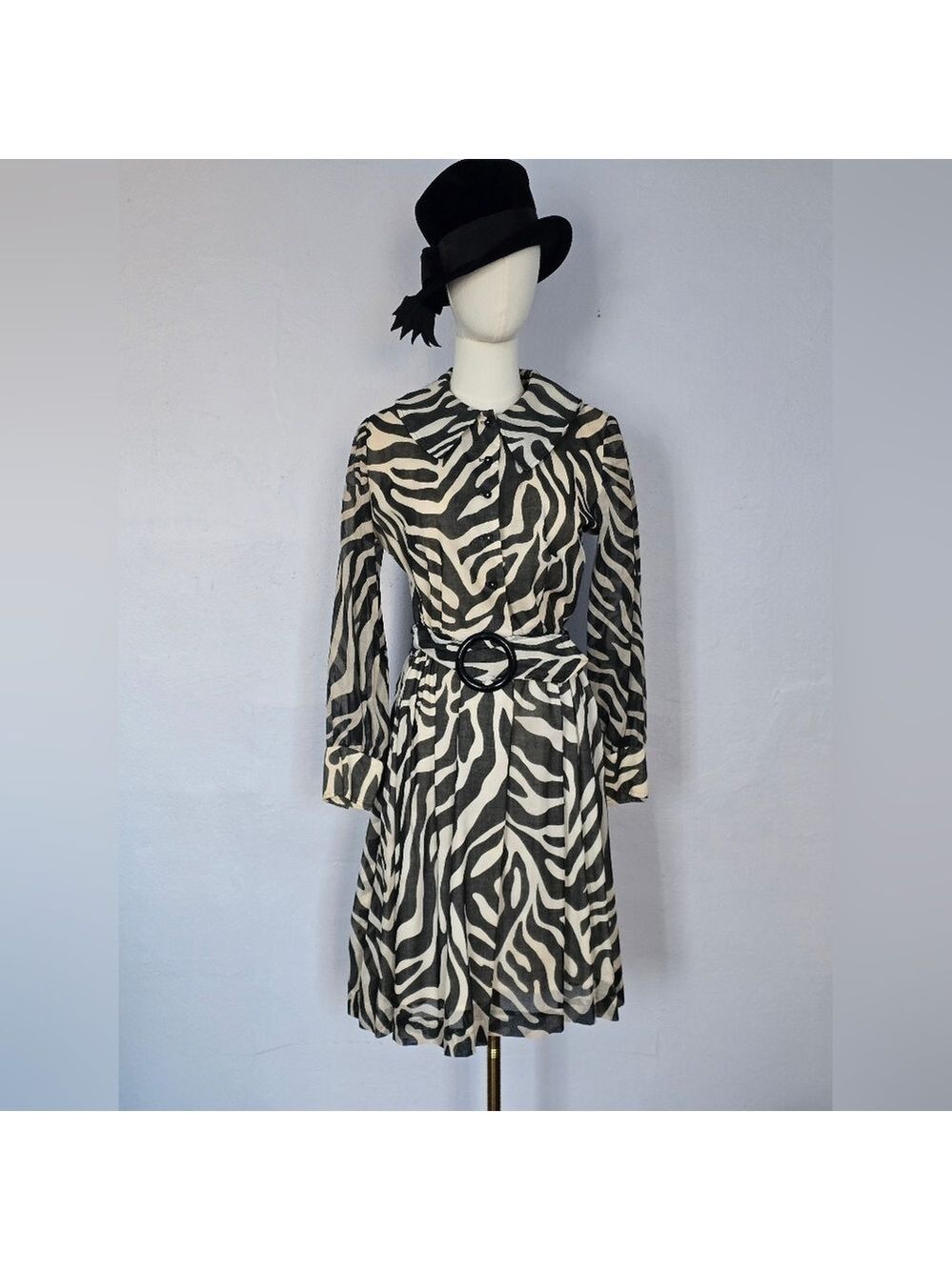 Vintage 60s Jonathan Logan Zebra Print Shirtwaist Belted Long Sleeve Dre…
